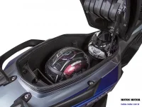 Espaço para Até 2 Capacetes Fechados 7