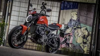 Ducati Monster 9