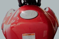 Tanque de combustível da DK150 19