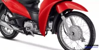 Detalhe Pneu Dianteiro da Moto Honda Biz 110i Vermelha 30