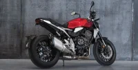 Lateral e Traseria da Moto Honda CB 1000R Neo Sports Café 1