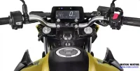 Detalhe do guidão e painel da CB 300F Twister 1