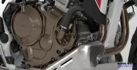 Lateral do motor da Moto Honda CRF 1100L Africa Twin 32