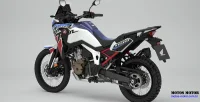 Perspectiva da traseira e lateral esquerda da Honda Africa Twin 41