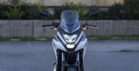 Parte Dianteira da Moto Honda NC 750X 45