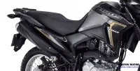 Detalhe Roda Traseira, Assento, Escapamento e Motor da Moto Honda NXR 160 Bros ESDD Preta 36