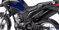 Detalhe Motor da Moto Honda XRE 190 Azul 20