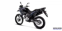 Lateral Esquerda da Moto Honda XRE 300 ABS Azul 17