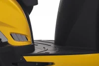 Imagem do assoalho da People GTi 300 ABS amarela 10