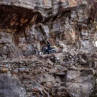 Royal Enfield Himalayan 7