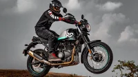 Royal Enfield Scram 411 6