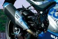 Imagem aproximada do escapamento da GSX-R1000R 4