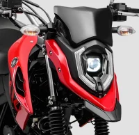 Parte Frontal da Moto Yamaha CROSSER S ABS ,com Destaque No Conjunto Óptico com projetor de LED ,lampejador de farol, lanterna em LED 0