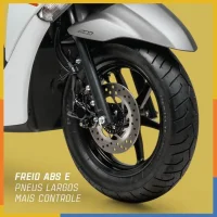Detalhes do freio abs e pneus largos da Scooter FLUO ABS 32
