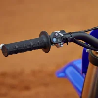 Detalhes do Guidão da Moto Off-Road YZ450F 1