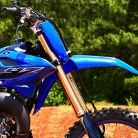 Detalhes Suspensão dianteira da moto Off-Road YZ85 10