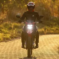 Honda NXR 160 Bros 2025: Trail versátil com conforto, economia e segurança