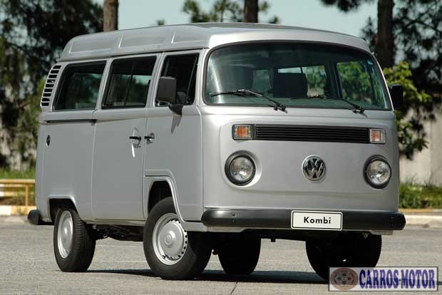 Foto de divulgação Tabela Fipe Kombi Standard/Luxo/Série Prata 2002 Álcool Imagem de divulgação Tabela Fipe Kombi Standard/Luxo/Série Prata 2002 Álcool