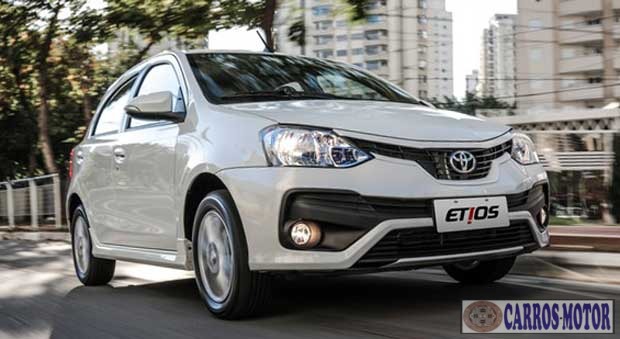 Foto de divulgação Tabela Fipe Toyota Etios XS 1.5 Flex 16v 5p Mecânico 2015 Imagem de divulgação Tabela Fipe Toyota Etios XS 1.5 Flex 16v 5p Mecânico 2015