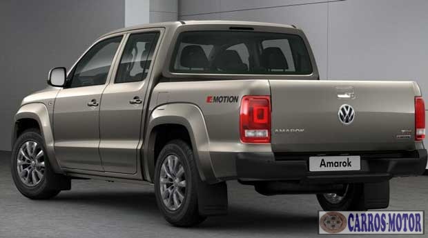Foto de divulgação Amarok Trendline CD 2.0 TDI 4×4 Diesel Automático 2015 Imagem de divulgação Amarok Trendline CD 2.0 TDI 4×4 Diesel Automático 2015