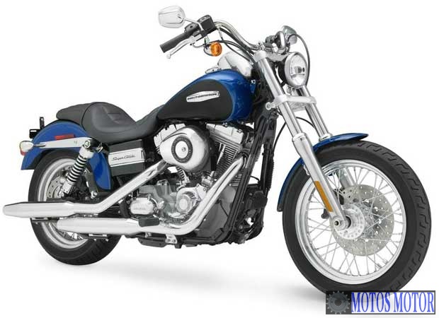 Foto de divulgação Tabela Fipe HARLEY-DAVIDSON DYNA Super Glide Custom 2014 Imagem de divulgação Tabela Fipe HARLEY-DAVIDSON DYNA Super Glide Custom 2014