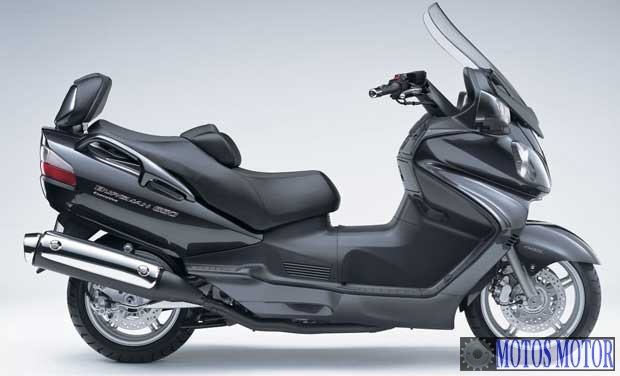 Foto de divulgação Tabela Fipe SUZUKI Burgman 650 Executive/650 2007 preço Imagem de divulgação Tabela Fipe SUZUKI Burgman 650 Executive/650 2007 preço