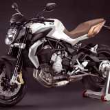 BRUTALE 675 2013
