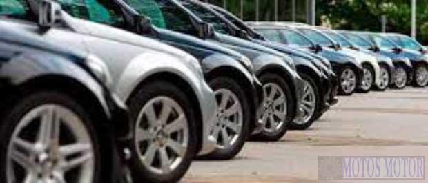 Imagem: concessionária de automóveis